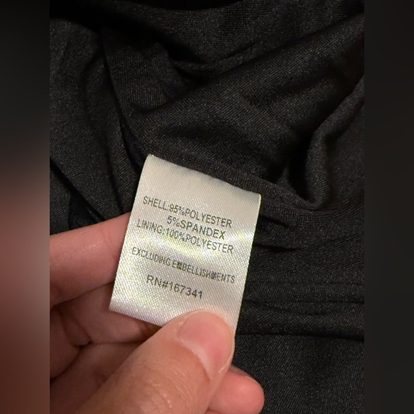 NWT Hello Molly EXPRESS STYLE MIDI DRESS BLACK - Medium - Picture 8 of 9